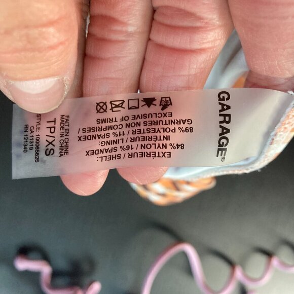 GARAGE BIKINI SET SIZE XS - Picture 7 of 7